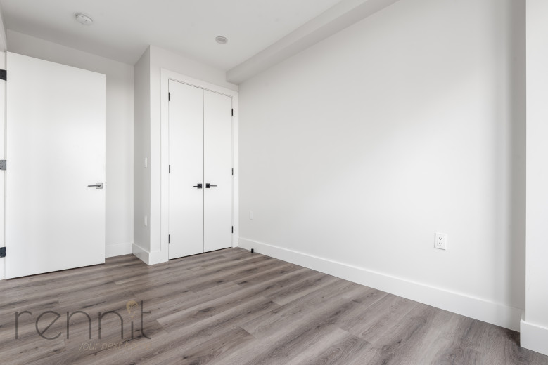 125 Kings Hwy, Apt 2G Image 7