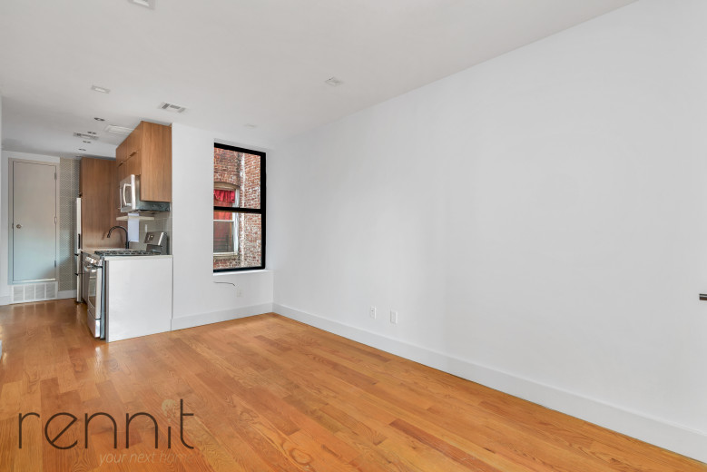 1675 Palmetto St, Apt 2L Image 1