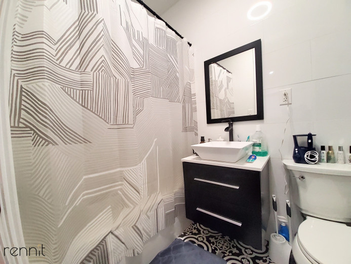 187 20th St, Apt 5B Image 18
