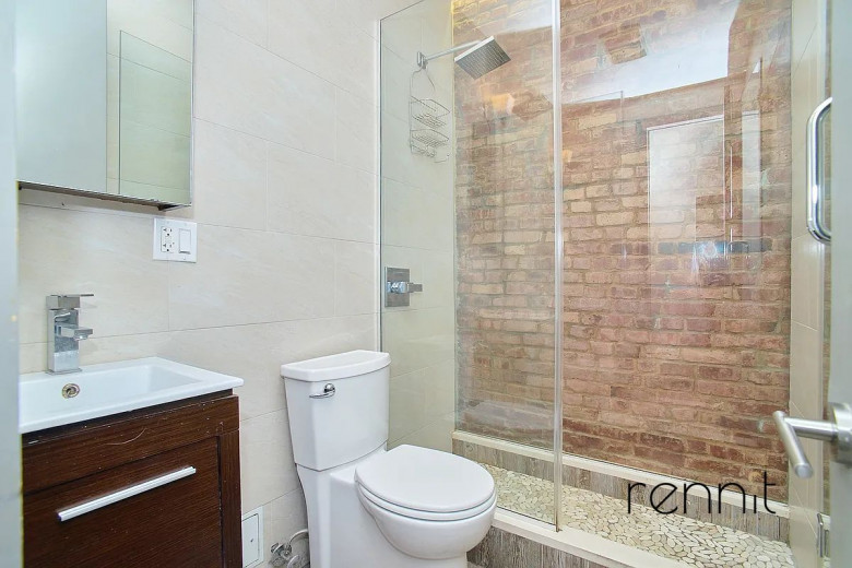 71 Stuyvesant Ave, Apt 302 Image 7