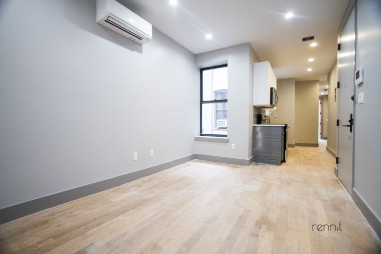 1716 Woodbine St, Apt 3L Image 1