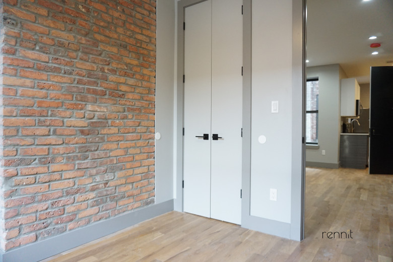 1716 Woodbine St, Apt 3L Image 11