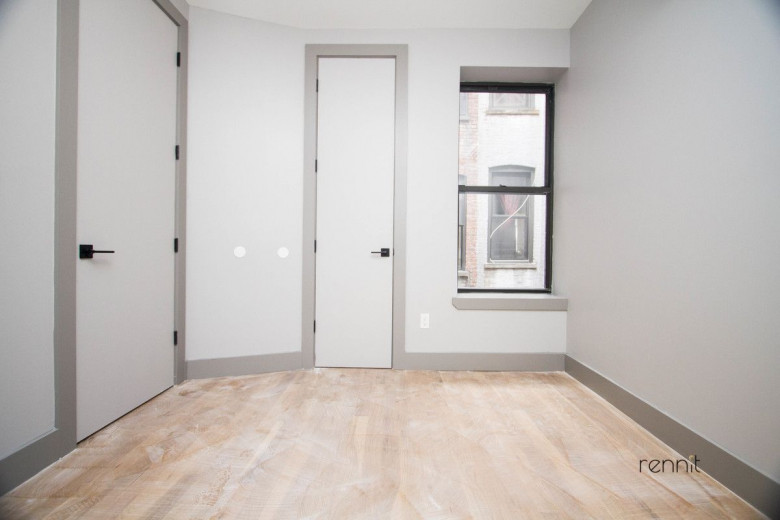 1716 Woodbine St, Apt 3L Image 7