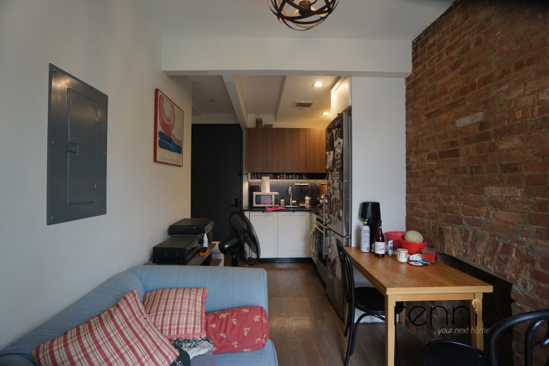 816 St Johns Pl, Apt 3R Image 7