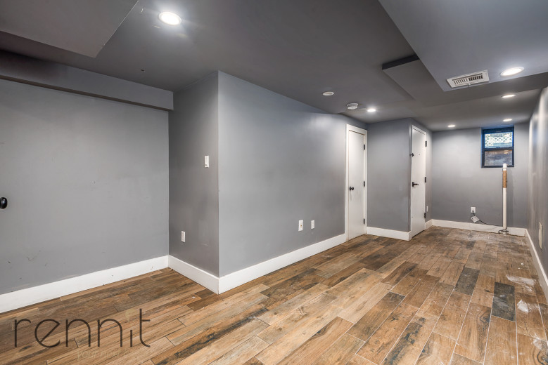 1622 Summerfield St, Apt 1L Image 12