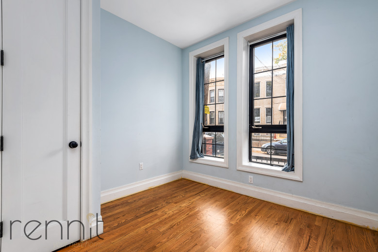 1622 Summerfield St, Apt 1L Image 6