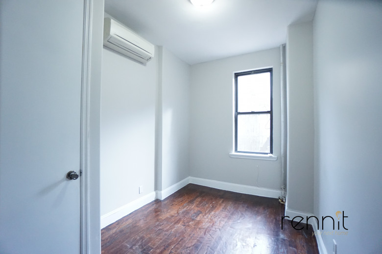 1300 Sterling Pl, Apt 1R Image 5