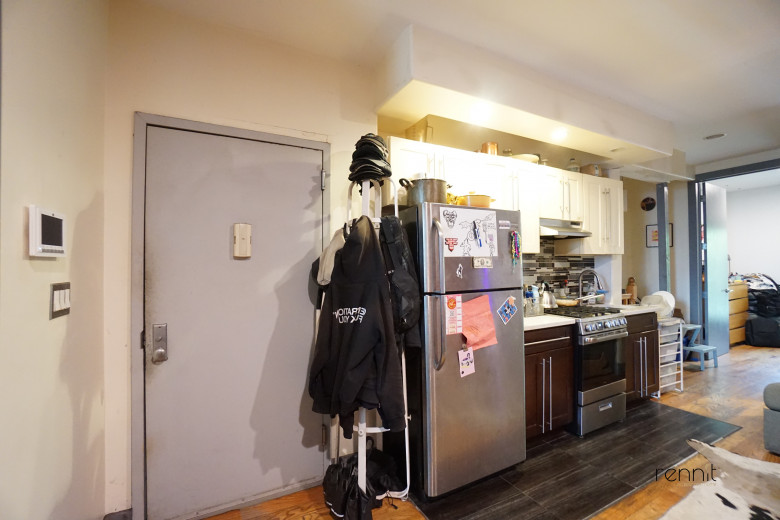 1306 Myrtle Ave, Apt 1R Image 4