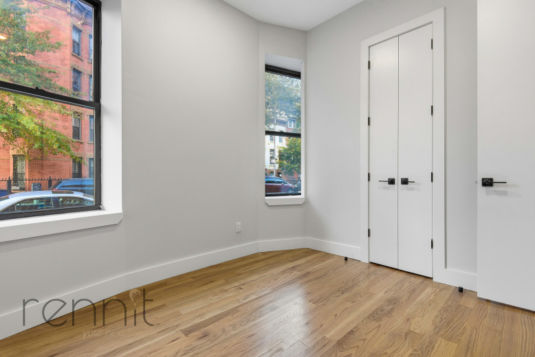 265 Malcolm X Blvd, Apt 1A Image 5