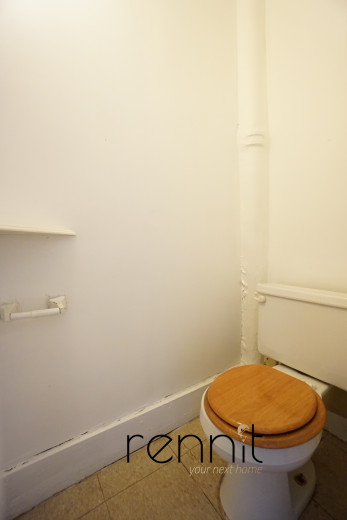 879 Park Ave, Apt 2 Image 14