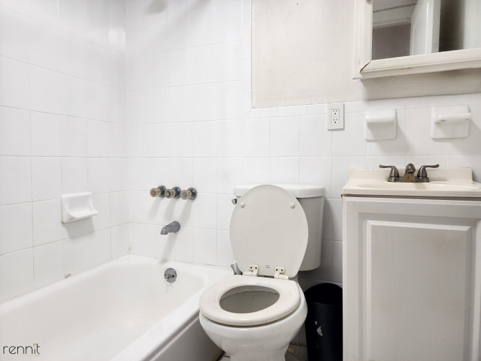 289 Hart St, Apt 1 Image 11