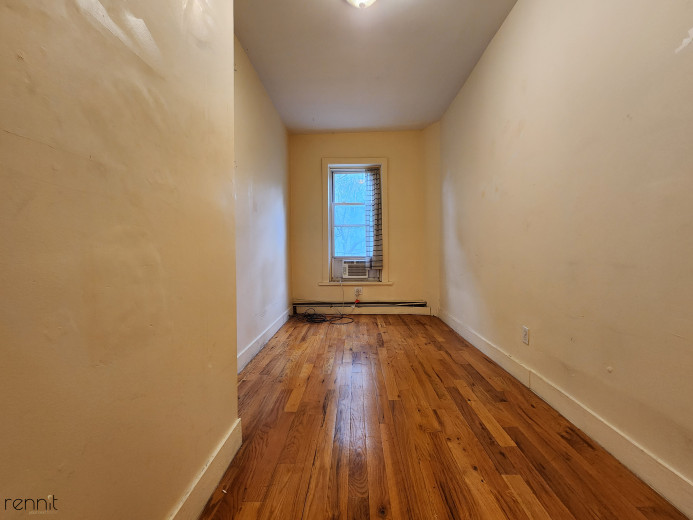 289 Hart St, Apt 3 Image 8