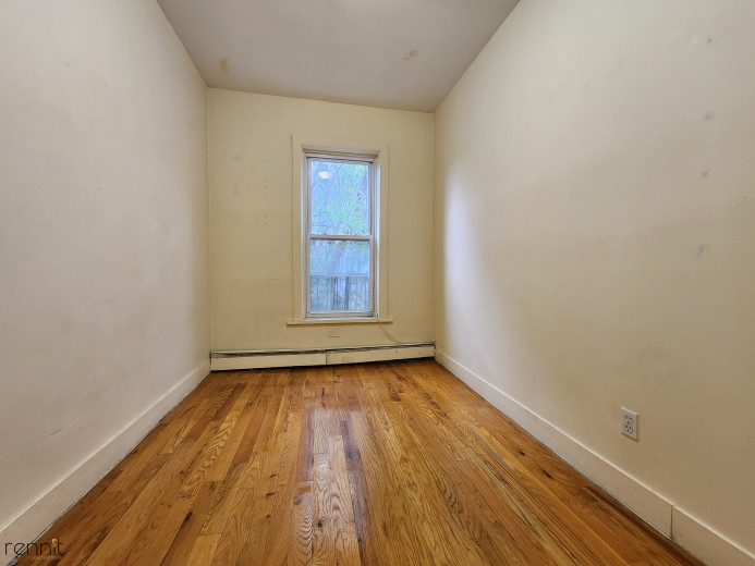 289 Hart St, Apt 3 Image 10