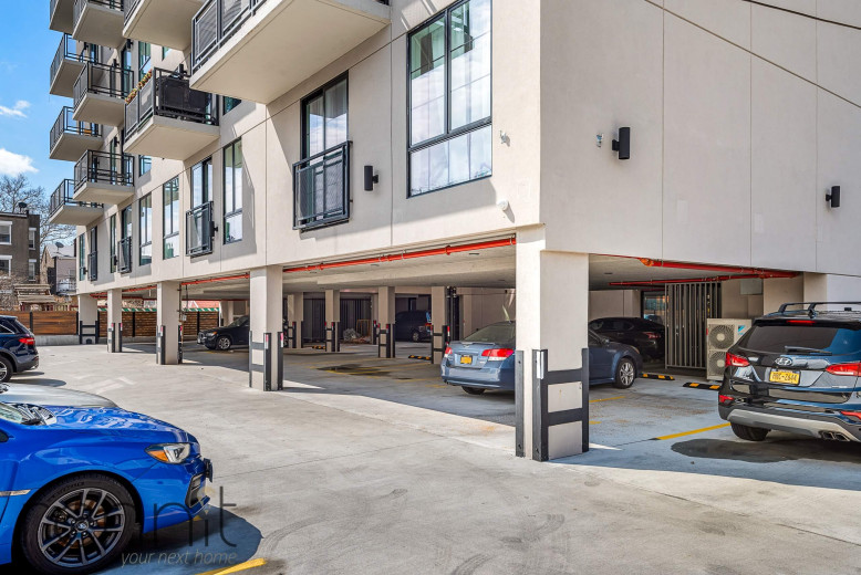 933 Rogers Ave, Apt 2A Image 17