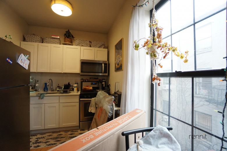 338 Clifton Pl, Apt 3F Image 4