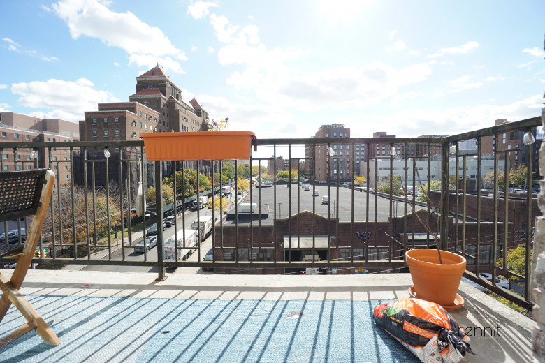 676 New York Ave, Apt 4A Image 11