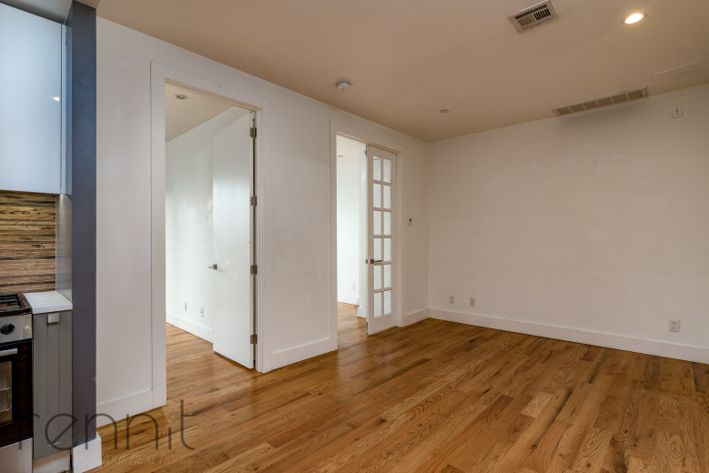 869 Park Ave, Apt 4H Image 6