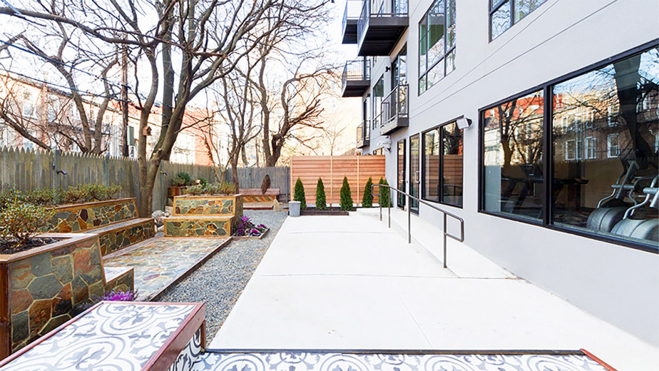 869 Park Ave, Apt 4H Image 12