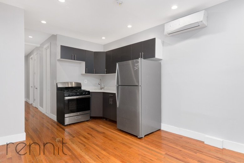 217 Ralph Ave, Apt 4L Image 1