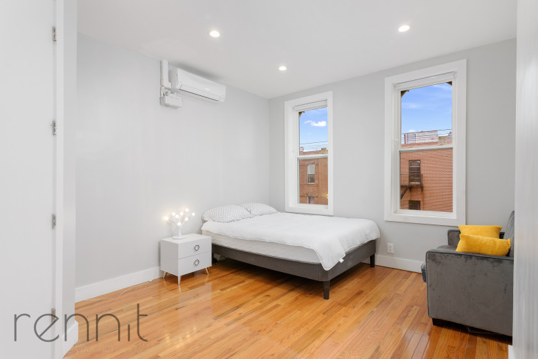 217 Ralph Ave, Apt 4L Image 10