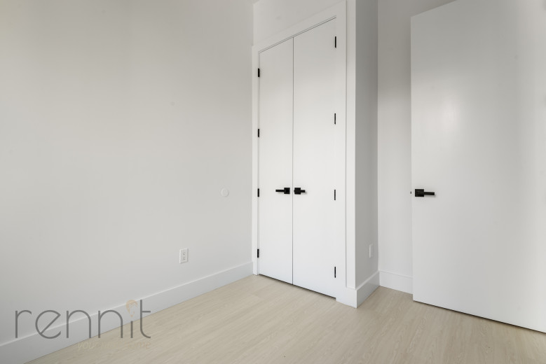 1038 Jefferson Ave, Apt 2B Image 5