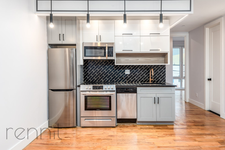 100 Suydam St, Apt 2B Image 3