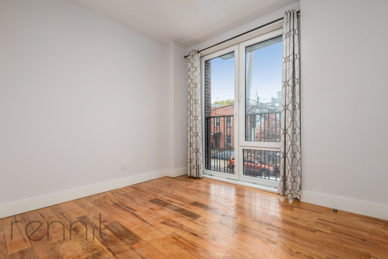 100 Suydam St, Apt 2B Image 5