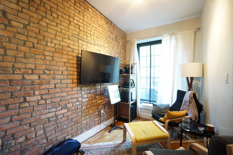 814 St Johns Pl, Apt 2F Image 4