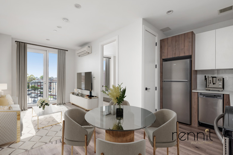 125 Kings Hwy, Apt 5I Image 1