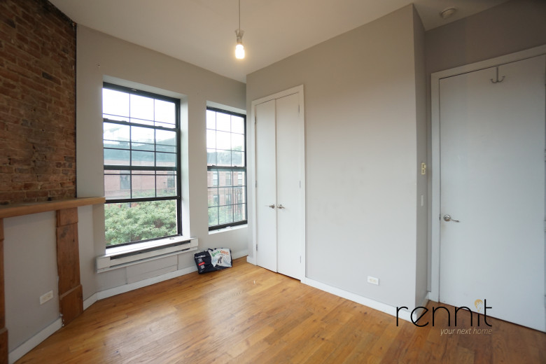 383 Marcus Garvey Blvd, Apt 3L Image 9