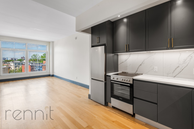 1430 Fulton St, Apt 203 Image 3