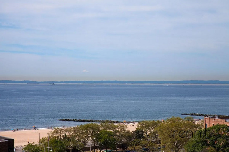 3052 Brighton 1st St, Apt 7C Image 17