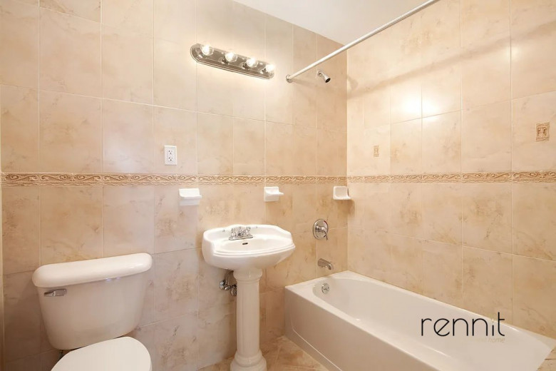 3052 Brighton 1st St, Apt 7C Image 7