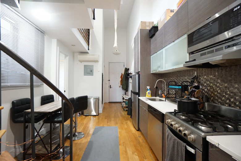 336 Chauncey St, Apt 3D Image 12
