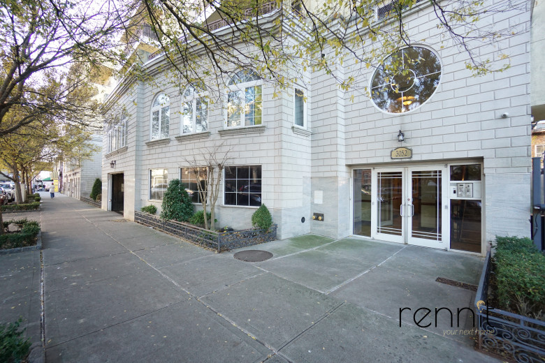 3052 Brighton 1st St, Apt 8C Image 24