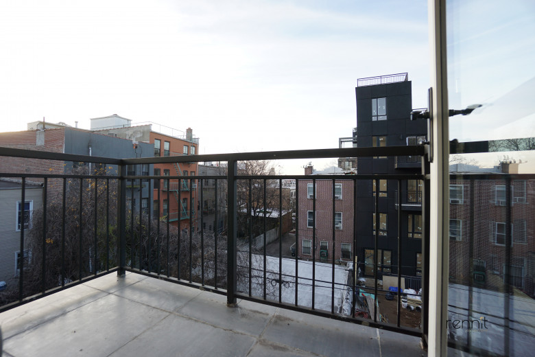 1111 Decatur St, Apt 3B Image 8