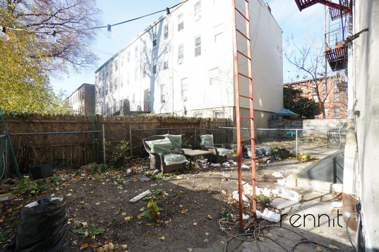 818 Marcy Ave, Apt 1C Image 7