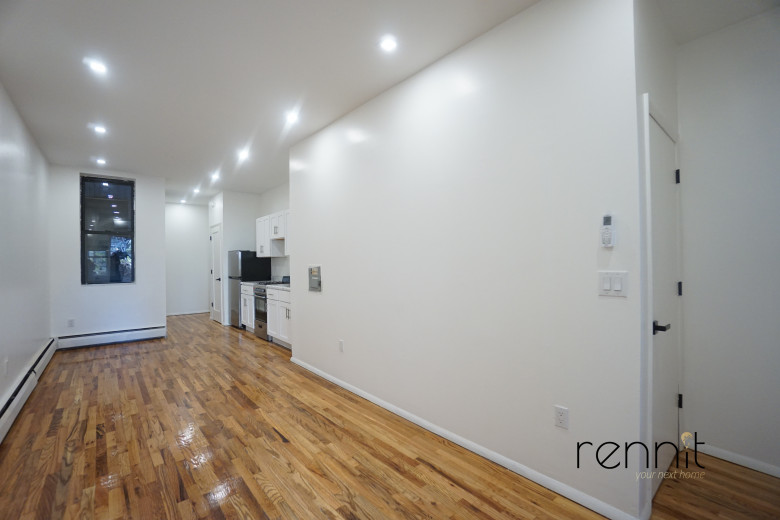 818 Marcy Ave, Apt 1C Image 9