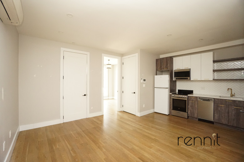 762 East 32nd St, Apt 2A Image 7