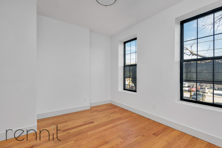 1675 Palmetto St, Apt 2R Image 11