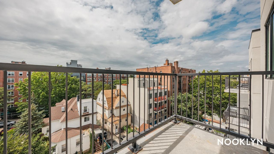 1620 New York Ave, Apt 5D Image 4