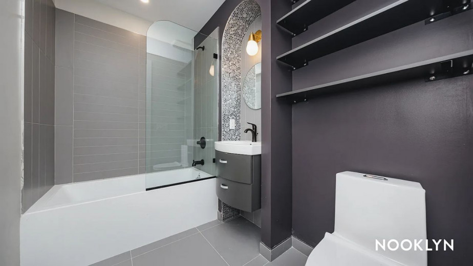 1620 New York Ave, Apt 5D Image 8