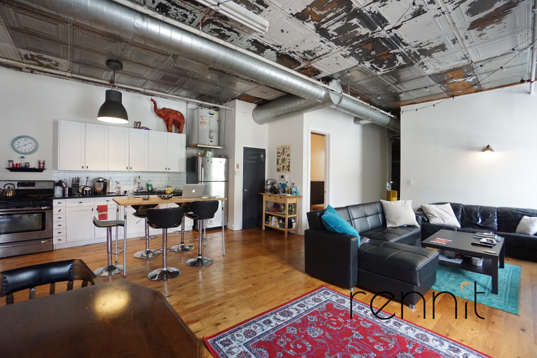 1093 Putnam Ave, Apt C Image 19