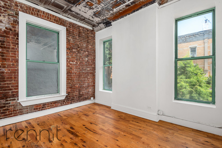 1093 Putnam Ave, Apt C Image 7