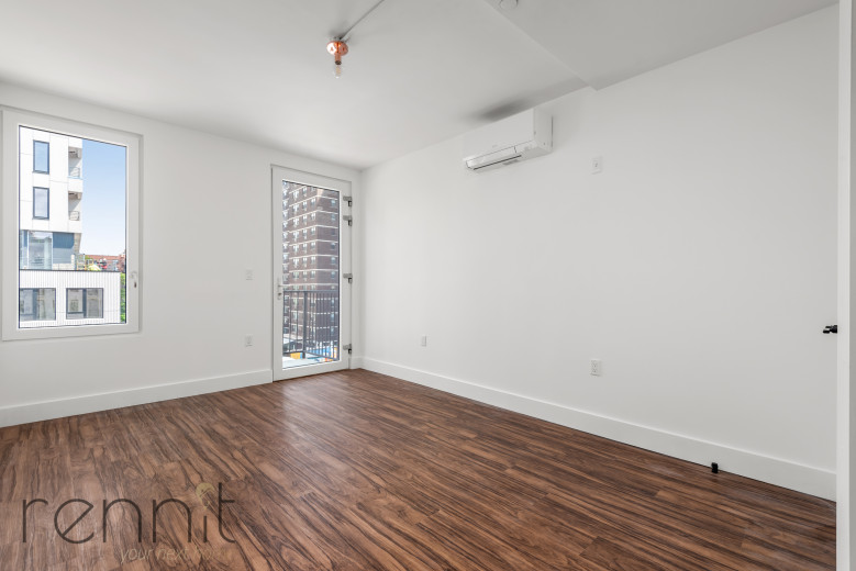 26-24 4th St, Apt 603A Image 6
