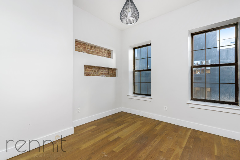 146 Wyckoff Ave, Apt 3R Image 10