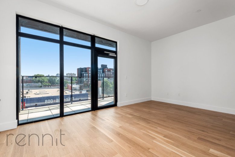 580 Classon Ave, Apt 6D Image 8