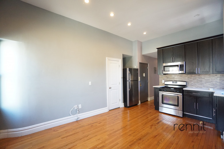695 Flushing Ave, Apt 3L Image 6