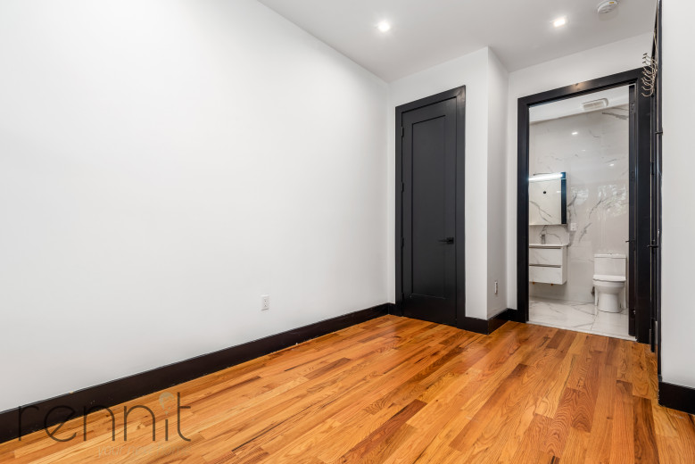 1165 Greene Ave, Apt 1 Image 10