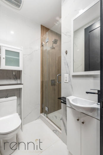 1165 Greene Ave, Apt 1 Image 5